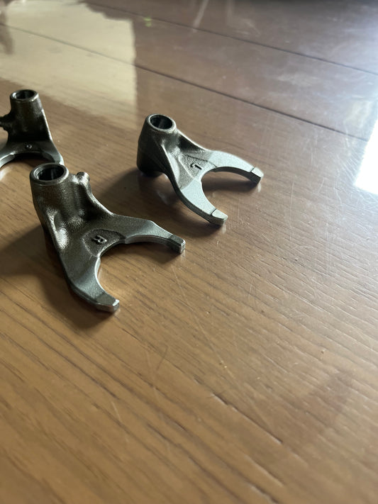 Fourchettes de boîte de vitesse 125 YZ 2022-2026