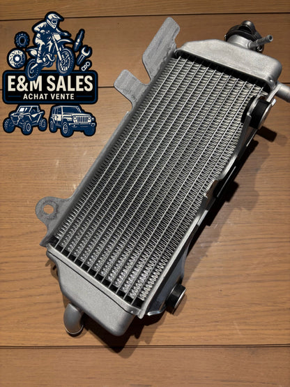 Radiateur droit 450 YZF 2023-2025, 250 YZF 2024-2026